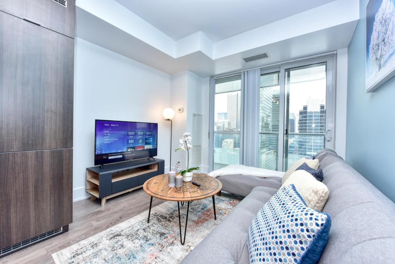 Blue Jays Aparment Apartment Toronto Bagian luar foto